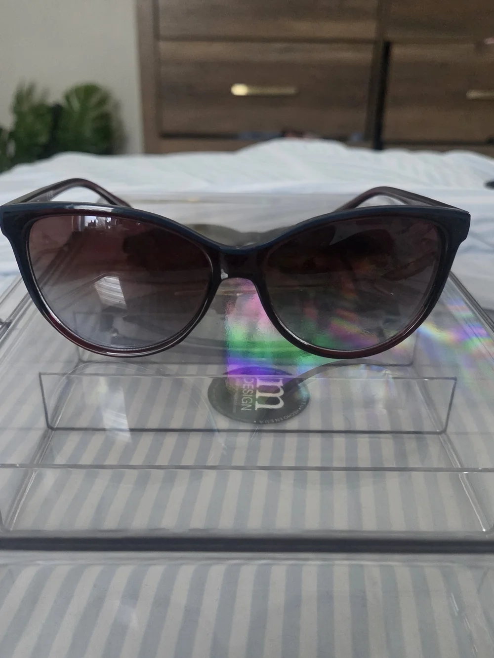 Women’s Cat-Eye Sunglasses - Dark Blue Tinted Lenses